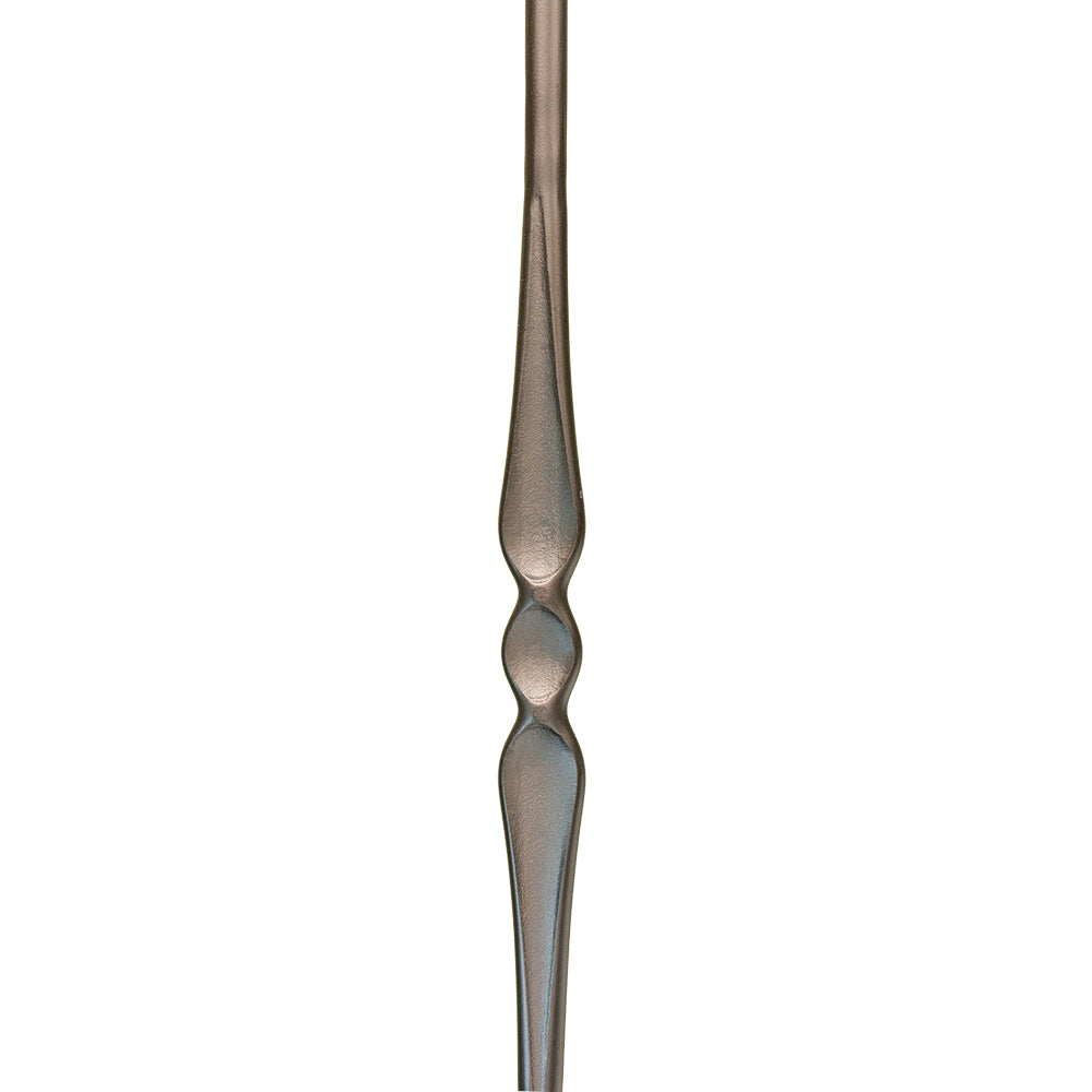 R55044 Double Gothic Iron Baluster (2972)